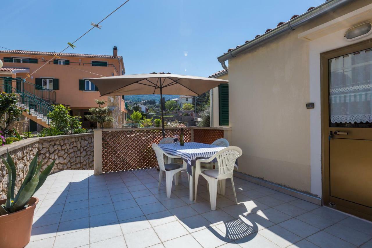 Apartments Antje Veli Losinj Ngoại thất bức ảnh