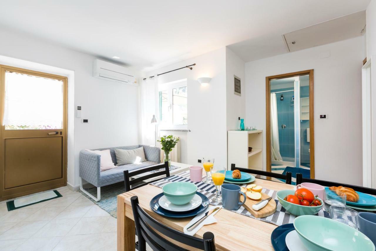 Apartments Antje Veli Losinj Ngoại thất bức ảnh