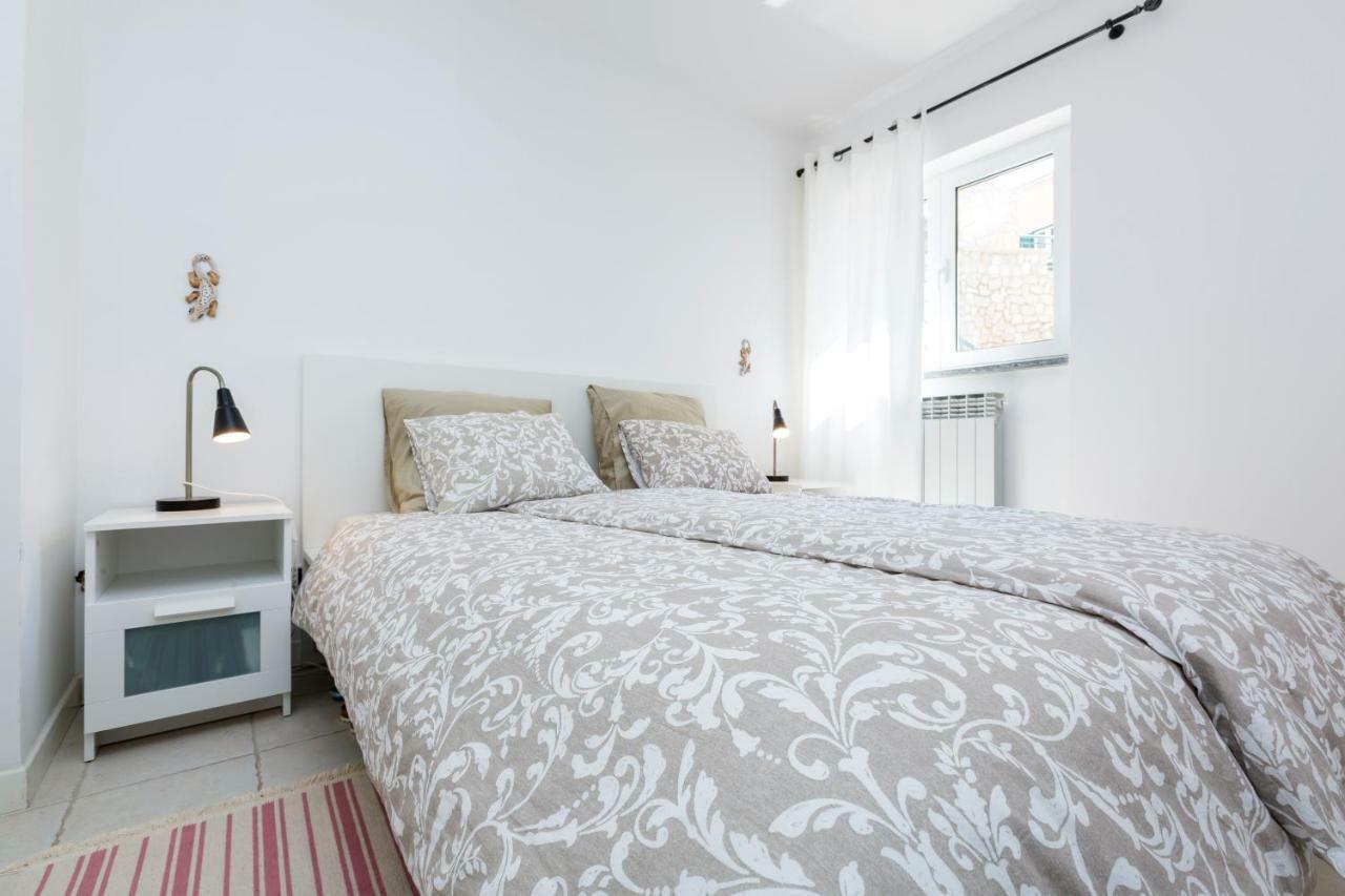 Apartments Antje Veli Losinj Ngoại thất bức ảnh