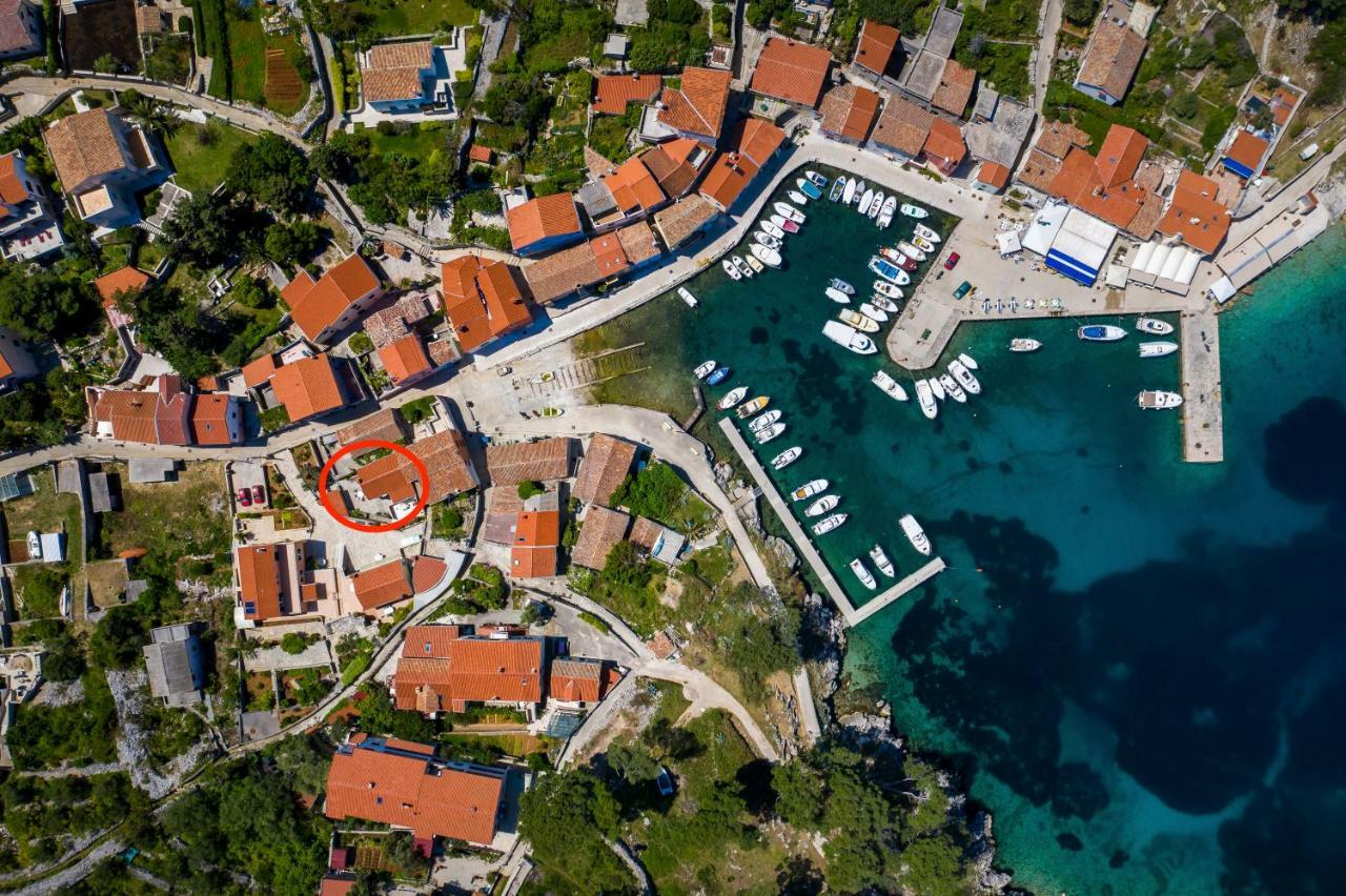 Apartments Antje Veli Losinj Ngoại thất bức ảnh